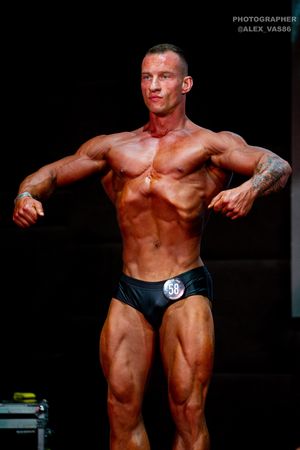 CLASSIC PHYSIQUE 178